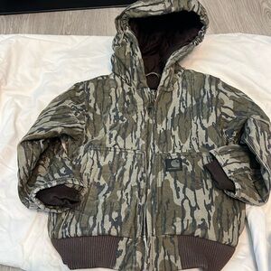 Boys xxs (4/5) carhartt jacket